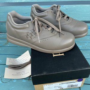 COPY - Ladies P.W. Minor Women's Leisure Taupe 77309 Orthopedic Diabetic Size 7…